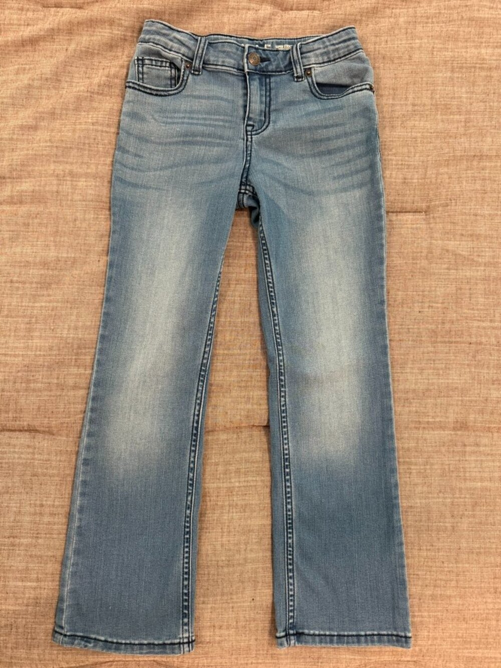 Cat & Jack Girls’ Bootcut Super Stretch Jeans – Size 8